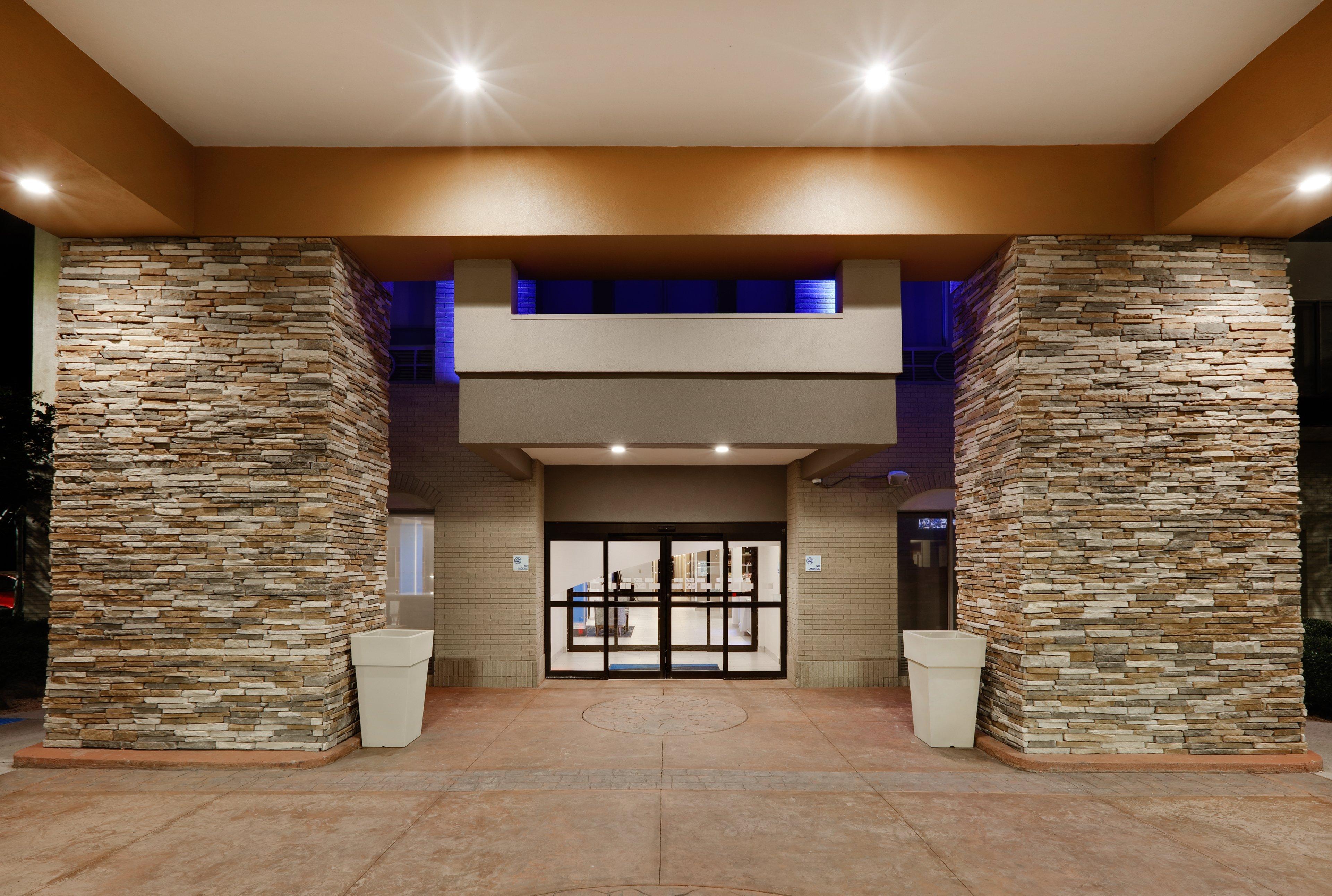 Holiday Inn Express & Suites Dallas - Duncanville, An Ihg Hotel Zewnętrze zdjęcie